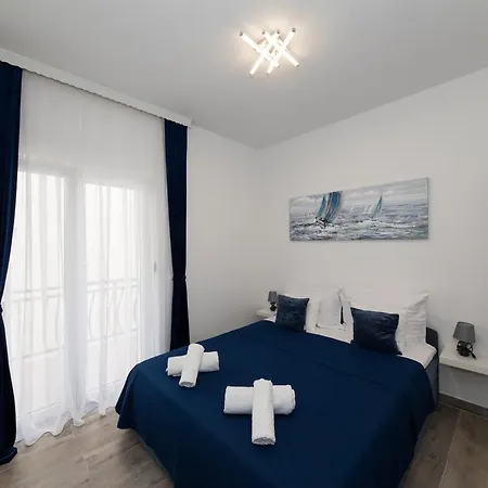 Apartman Kristal 4 Apartment