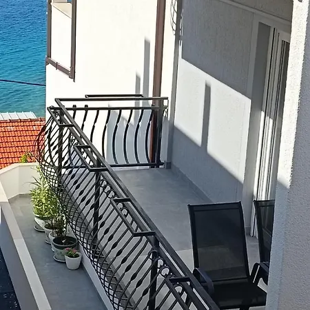 Apartman Kristal 4 Appartement Dugi Rat